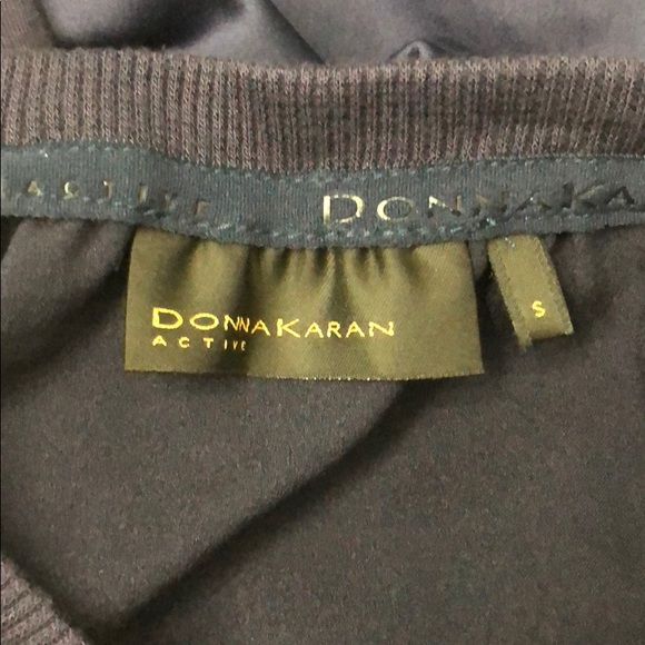 Donna Karan Active 3/4 sleeve sweater blouse - Picture 7 of 7